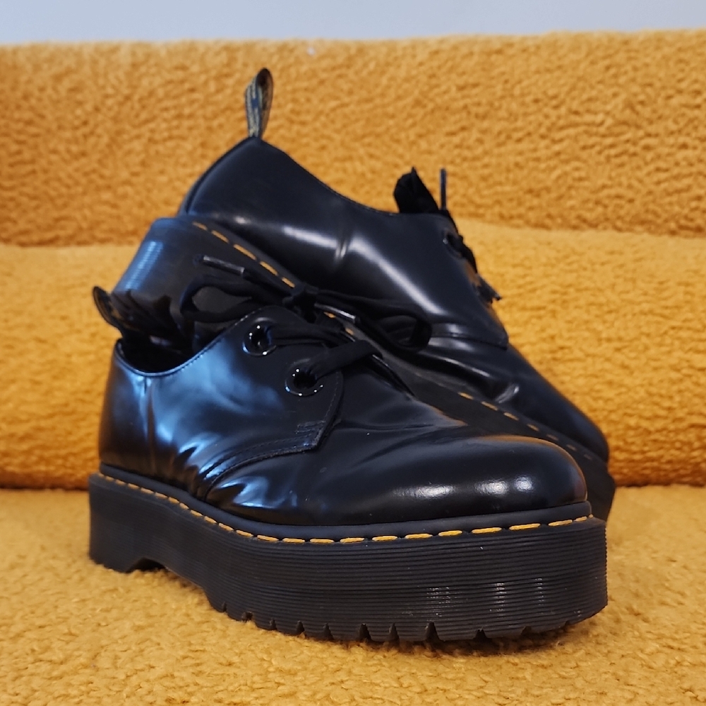Dr. Martens Holly Black Platform Leather Shoes 10W/8.5M (US) (RUNS LARGE)